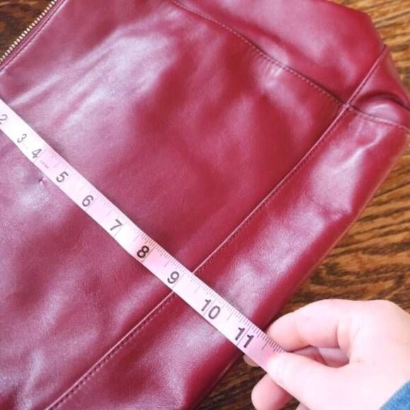 Coach Charlie Hobo Classic Dark Red Shoulder Bag - Picture 8 of 9